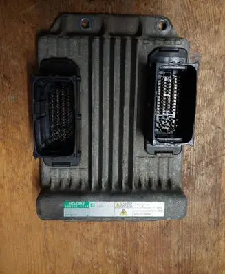 Opel Meriva A Engine control unit/module 8980215710 1125000220