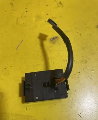 Mercedes-Benz S W220 A set of switches 2208211551