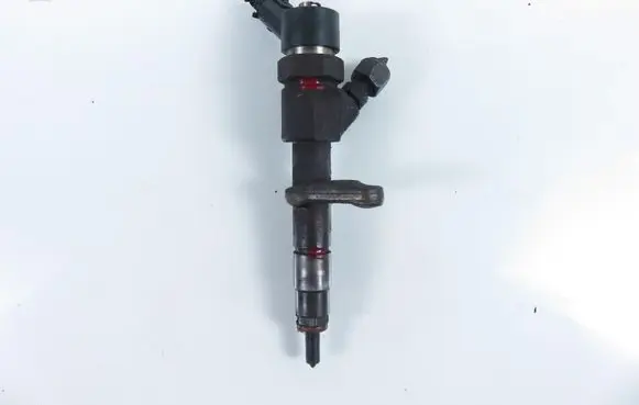 Renault Laguna II Fuel injector 7700111014 0445110021