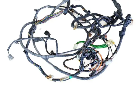 Mitsubishi L200 Engine installation wiring loom 8507D130