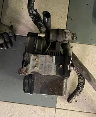 Nissan Pathfinder R51 Auxiliary pre-heater (Webasto) 
