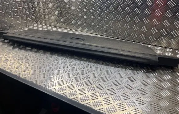 Volkswagen PASSAT B6 Parcel shelf load cover 