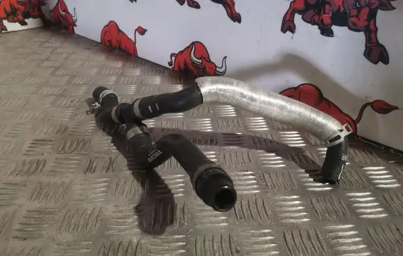 Volvo S90, V90 Engine coolant pipe/hose 31465025