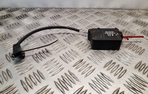 Mercedes-Benz Vito Viano W638 Fuel tank cap lock A6388200072
