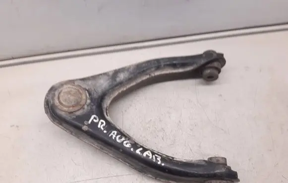 Honda CR-V Front upper control arm/wishbone 