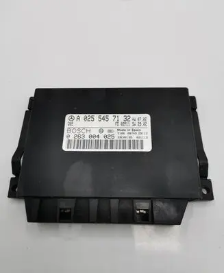 Mercedes-Benz E W211 Parking PDC control unit/module A0255457132 0263004025