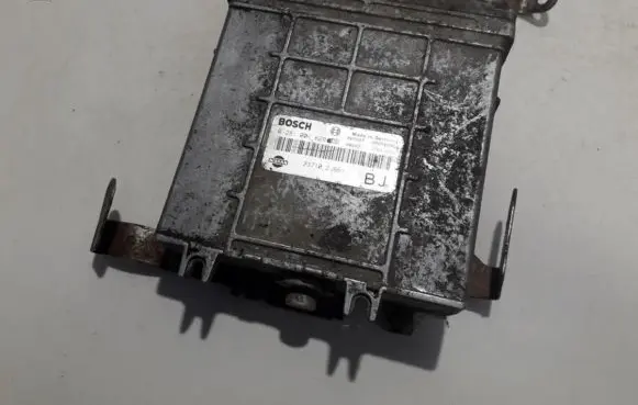 Nissan Primera Engine control unit/module 237102j661bj 23710-2j661bj