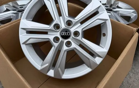 Audi Q2 - R17 alloy rim 81A601025AJ