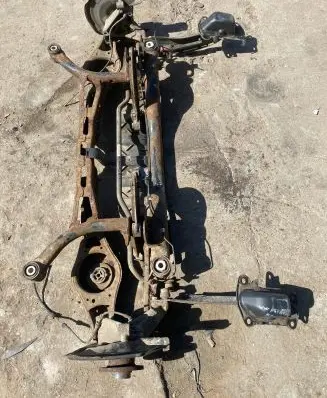 Volkswagen PASSAT B7 Rear axle beam 