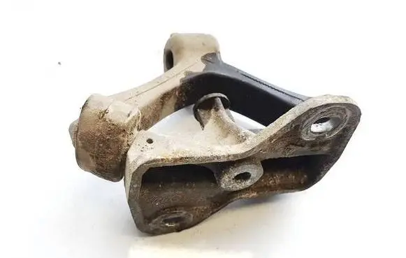 Seat Exeo (3R) Muffler mount bracket/holder 8e0253147
