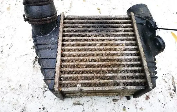 Volkswagen Golf IV Intercooler radiator 1j0145803g