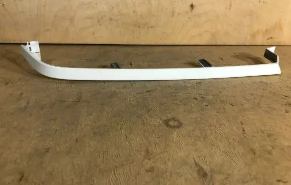 Under headlight/headlamp trim