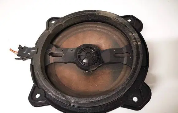 Audi A3 S3 8P Front door speaker 8h0035411 7606500098
