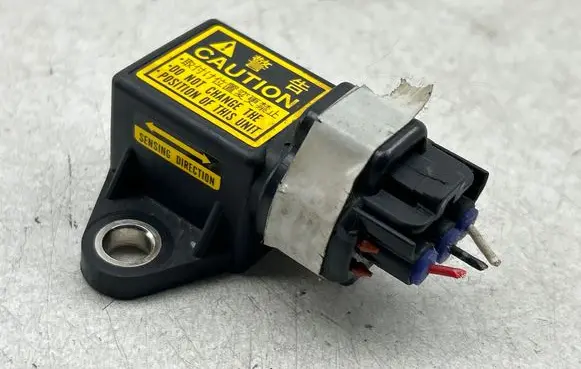 Toyota RAV 4 (XA20) Airbag deployment crash/impact sensor 8944160010 4991000410