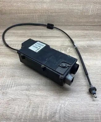 BMW X5 E70 Hand brake/parking brake motor 6788556 13665010