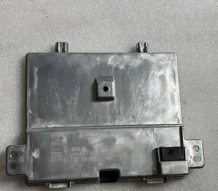 Tesla Model Y Wireless charging module 175510000D 1755100