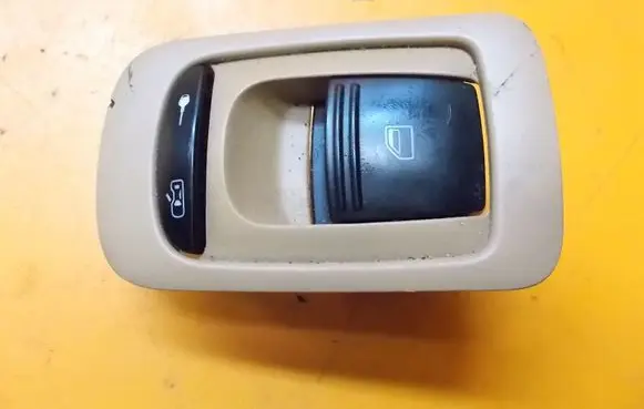 Porsche Cayenne (9PA) Quarter vent window switch 7L5959851