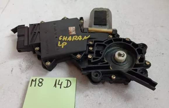 Volkswagen Sharan Front door window regulator with motor 7M0959801A