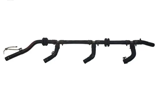 Mazda 6 Fuel injector supply line/pipe 