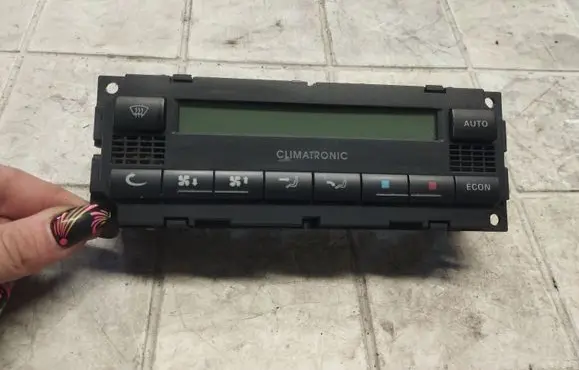 Skoda Superb B5 (3U) Climate control unit
