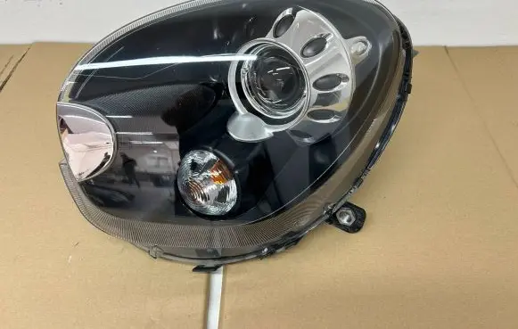 Mini Cooper Countryman R60 Headlight/headlamp 9808249