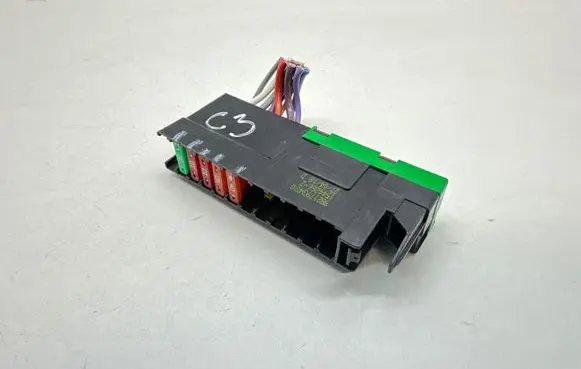 Citroen C3 Fuse box set 9821793480