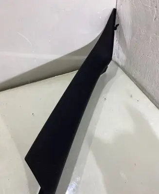 BMW 6 F12 F13 (A) pillar trim 1600339