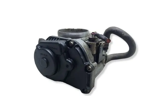 Volkswagen Golf IV Throttle valve 06A133064JKASACJ 06A133064J
