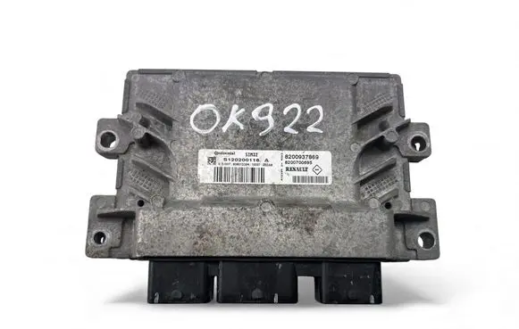 Renault Clio III Engine control unit/module ECU 8200937869 S120200116A