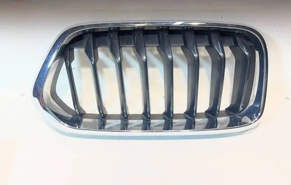 BMW X2 F39 Front grill 7424778BZS