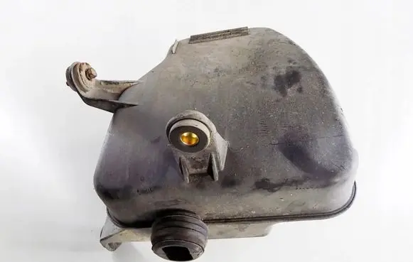 Hyundai Sonata Intake resonator 