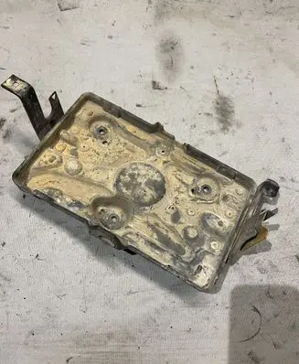 Mitsubishi Pajero Battery tray 