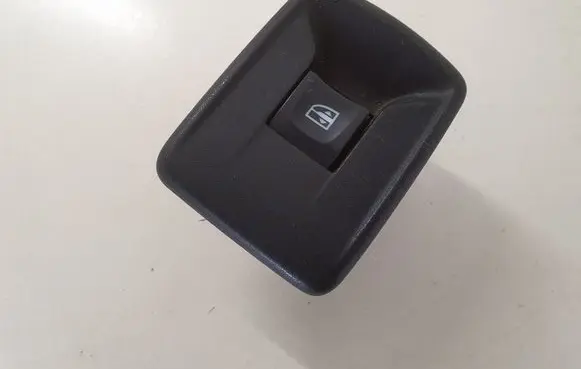 Opel Vivaro Electric window control switch