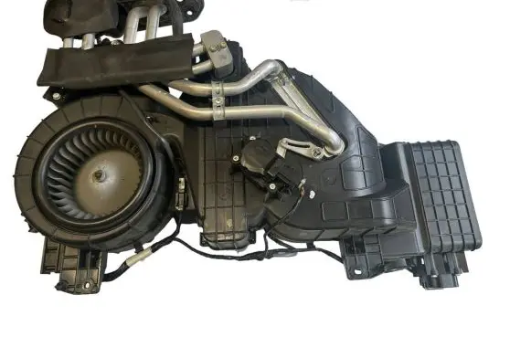 Land Rover Discovery 3 - LR3 Interior heater climate box assembly JEC000787 MF4431501952 0778000740