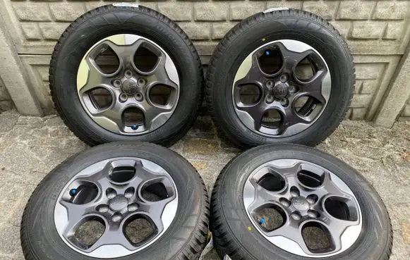 Jeep Renegade R19 alloy rim 65R16
