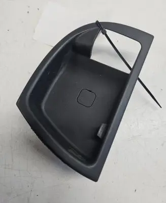 Hyundai Santa Fe Front door interior handle trim 826112B000