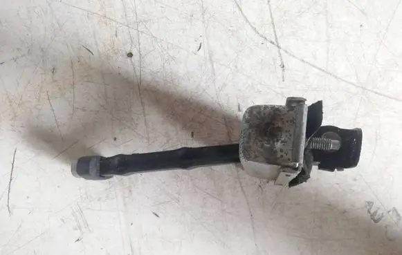 Land Rover Range Rover Sport L320 Front door check strap stopper 012SAA8E BDH780760