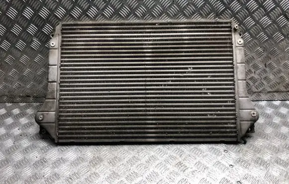 Toyota Avensis T250 Intercooler radiator JD1271002220 0R010