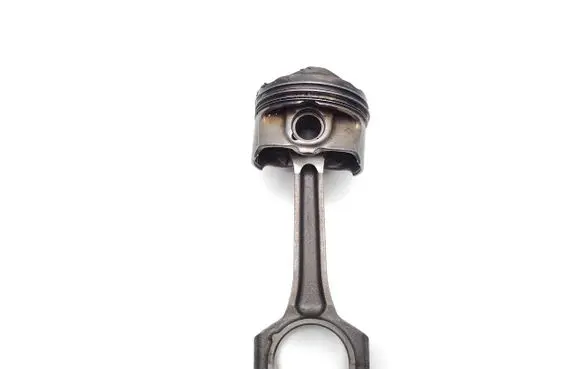 Ford Fiesta Piston with connecting rod M1JE