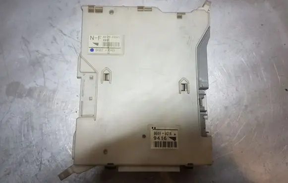 Lexus IS 220D-250-350 Other control units/modules 8273053021 6H220543