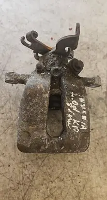 Opel Insignia A Rear brake caliper