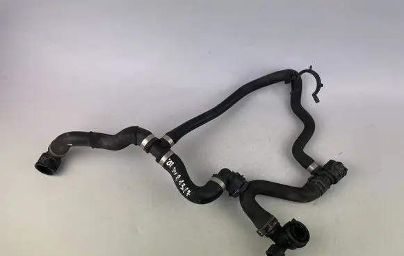 Mercedes-Benz E W213 Engine coolant pipe/hose A2535017200