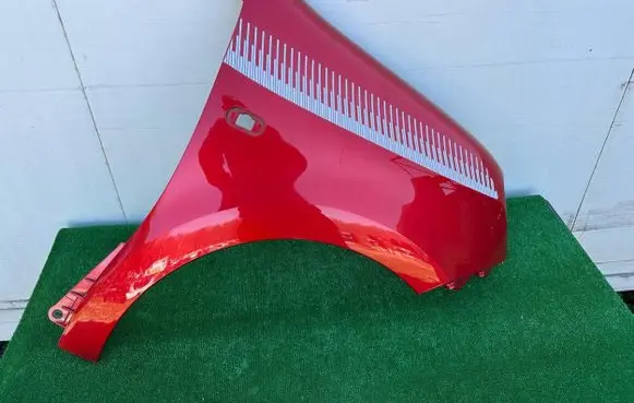 Renault Twingo III Fender 631002849R