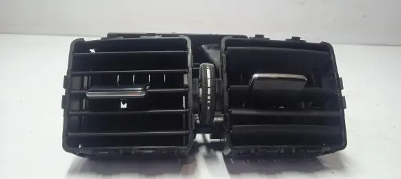 Mercedes-Benz GLS X166 Rear air vent grill A1666800554