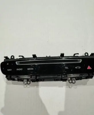 Mercedes-Benz C W205 Head unit multimedia control A2059055201 13149532 SW132800