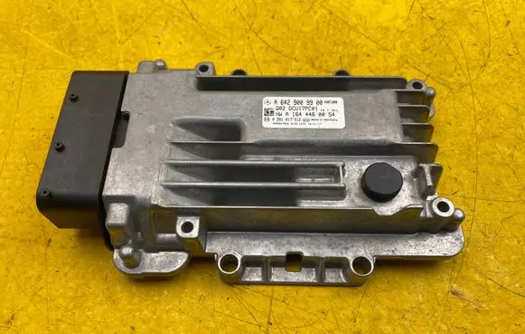 Mercedes-Benz S W221 Reducing agents exhaust control unit A6429009900 A1644460054