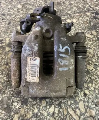 Peugeot 308 Rear brake caliper 9670366080