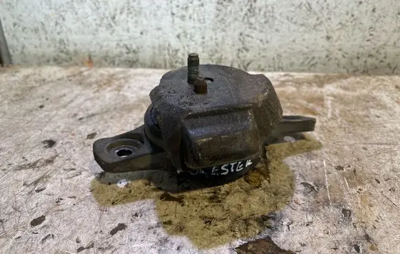 Subaru Forester SH Engine mount bracket