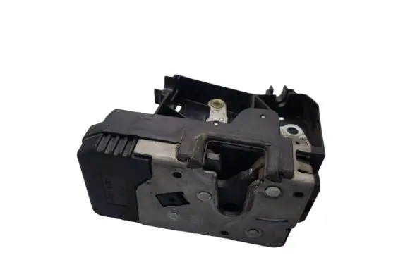 Renault Trafic II (X83) Front door lock 8200008246 91166237