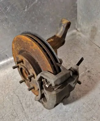 Nissan Juke I F15 Front wheel hub spindle knuckle 40014